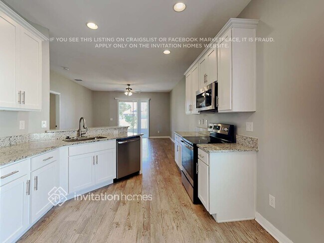 Building Photo - 3892 Manitoba Way