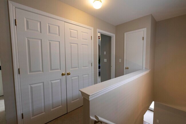 Building Photo - 1226 Isle Bay Dr