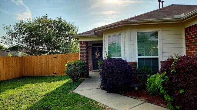 Building Photo - 4903 Spring Showers Ct