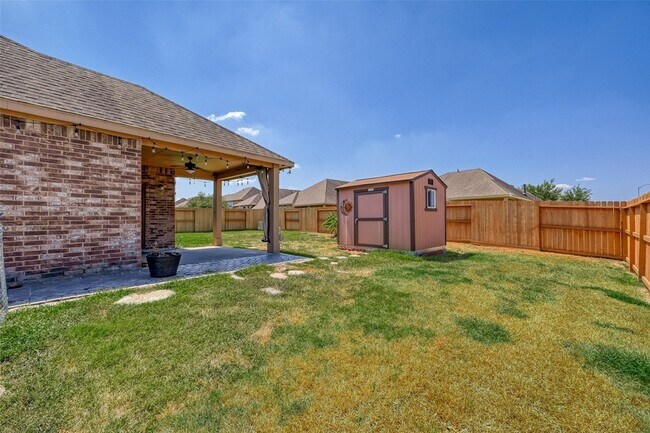 Building Photo - 402 Conchola Ln
