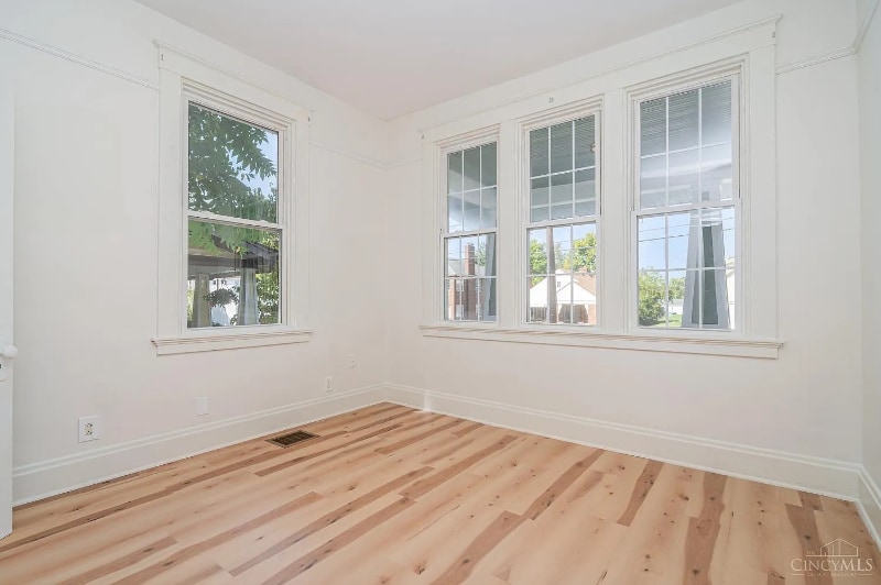 Building Photo - 1509 Adams Rd