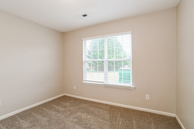 Building Photo - 8248 Fox Swamp Rd