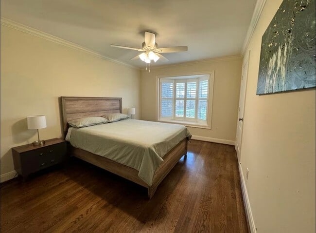 Building Photo - 6906 Alderney Dr