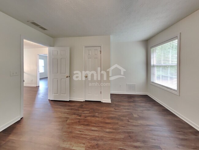Building Photo - 1377 Bramlett Forest Ct