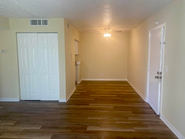 Building Photo - 1500 N Congress Ave