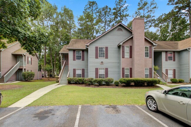 Building Photo - 7945 Parklane Court Apt #E, North Charlest...