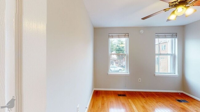 Building Photo - 404 Richardson Pl NW