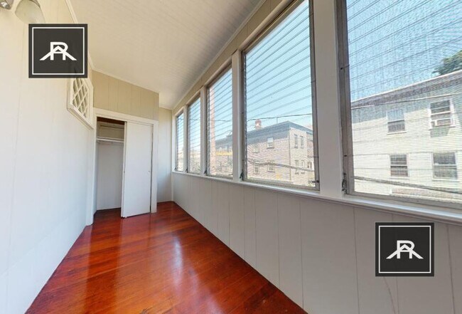 Building Photo - 3 bedroom in Cambridge MA 02139