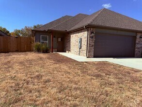 Building Photo - ***259 N. Wild Goose Avenue Unit 1***