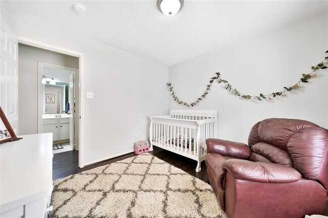 Building Photo - 21403 Hadrian Dr