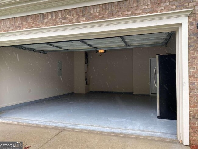 Building Photo - 5620 Beaver Ridge Dr