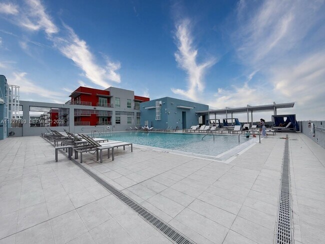 Building Photo - 7751 NW 107th Ave