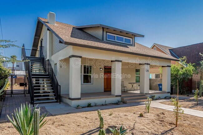 Building Photo - 125 N 11th Ave