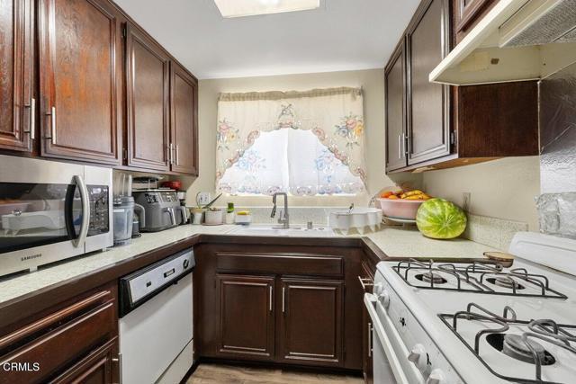 Building Photo - 2637 Rudder Ave