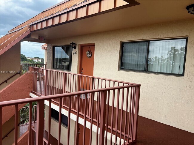 Building Photo - 7451 NW 16th St