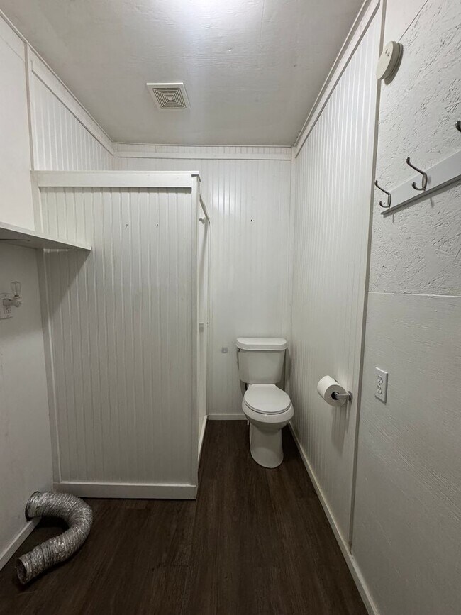 Building Photo - 3/2 House with bonus room in Armuchee $1,195