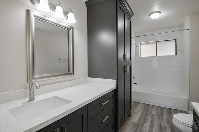 Building Photo - 3223 Deep Anchor Way
