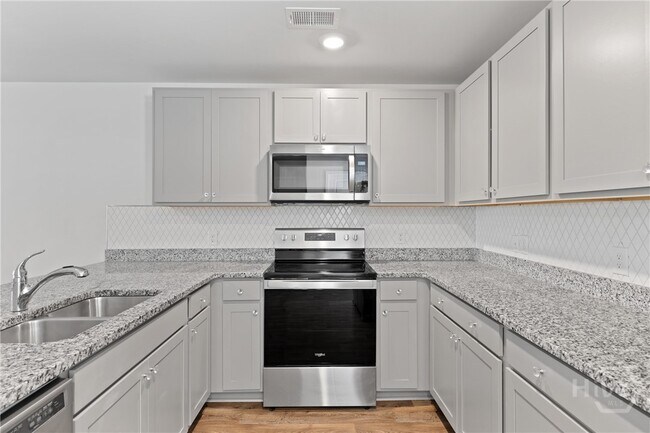 Building Photo - 109 Birch Cir