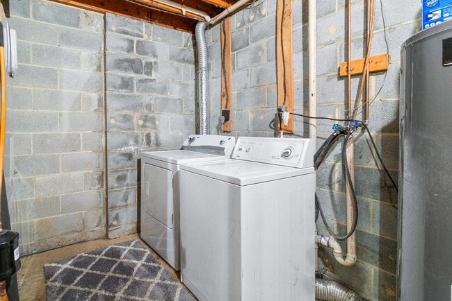 Building Photo - 152 Fairfield Dr