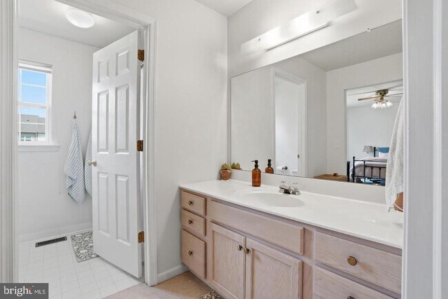 Building Photo - 468 Berkshire Dr