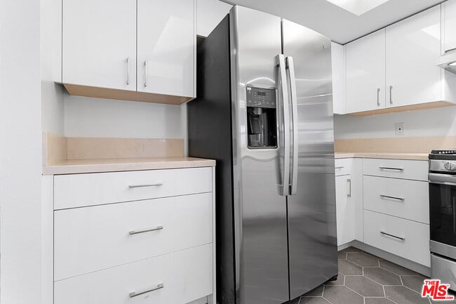 Building Photo - 1255 Federal Ave