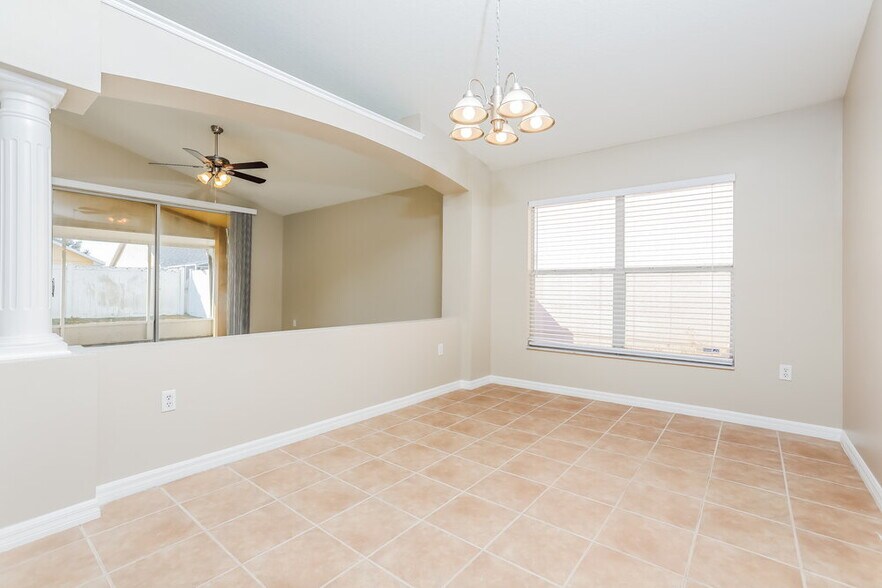 Building Photo - 108 Thornbury Ln