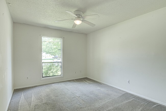 Building Photo - 3200 Anvil Pl