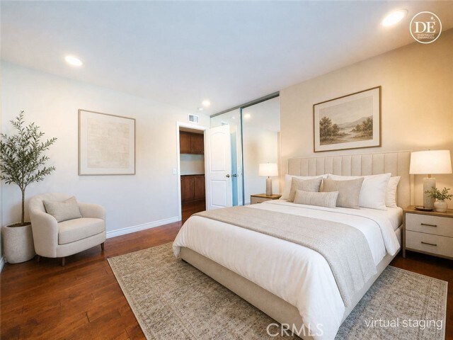 Building Photo - 1826 Cll Belleza