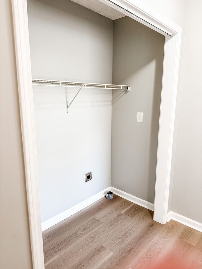 Building Photo - Charming 3 bedroom, 2 bath Home in North Knoxville!