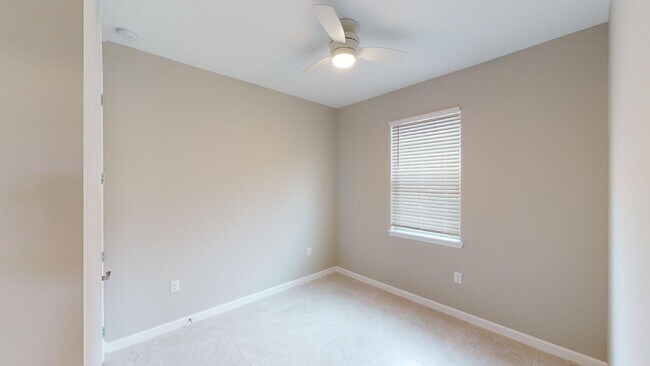 Building Photo - 25569 Emerald Bnd Cir