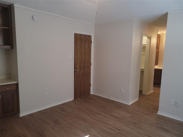 Building Photo - 331 Dogwood Dr