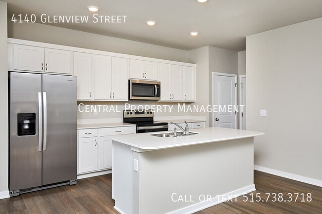 Building Photo - 4140 Glenview St.