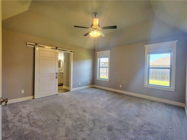Building Photo - 1741 Charismatic Dr