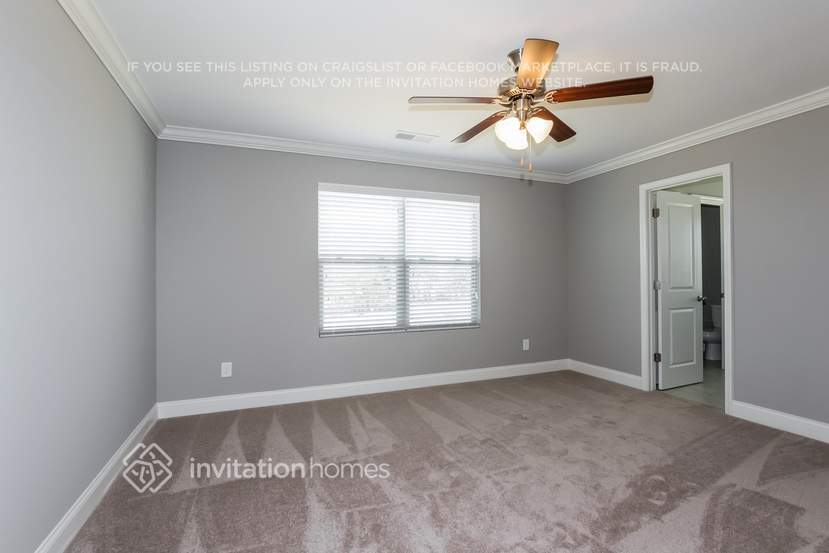 Building Photo - 5305 Roberta Crossing Dr