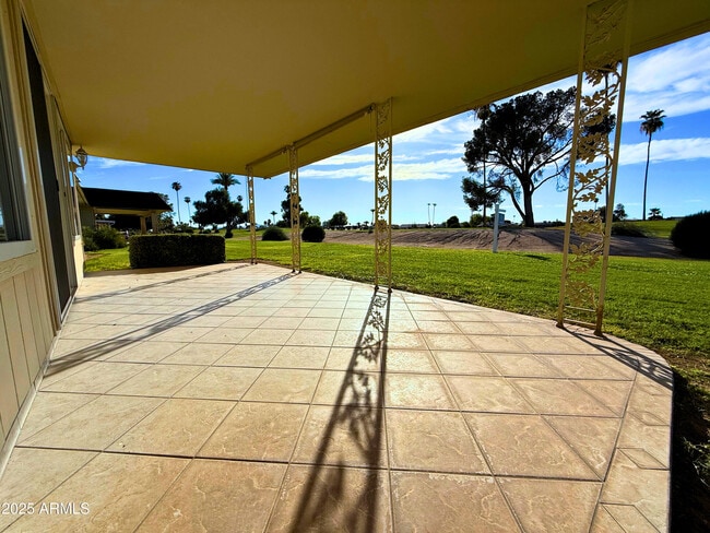 Building Photo - 10416 W Prairie Hills Cir