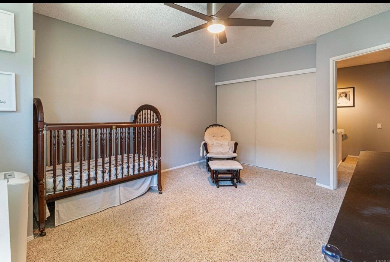 Building Photo - 336 Miraleste Dr