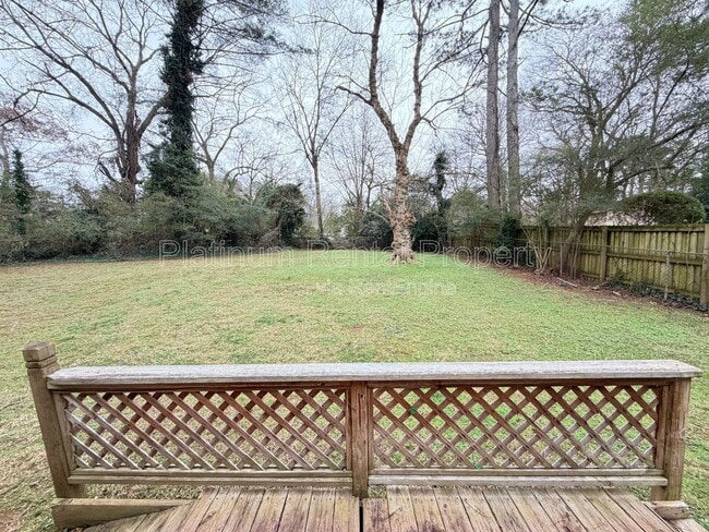 Building Photo - 3721 Brookcrest Cir