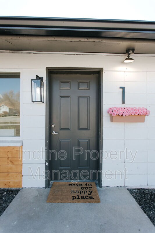 Building Photo - 425 S 600 W