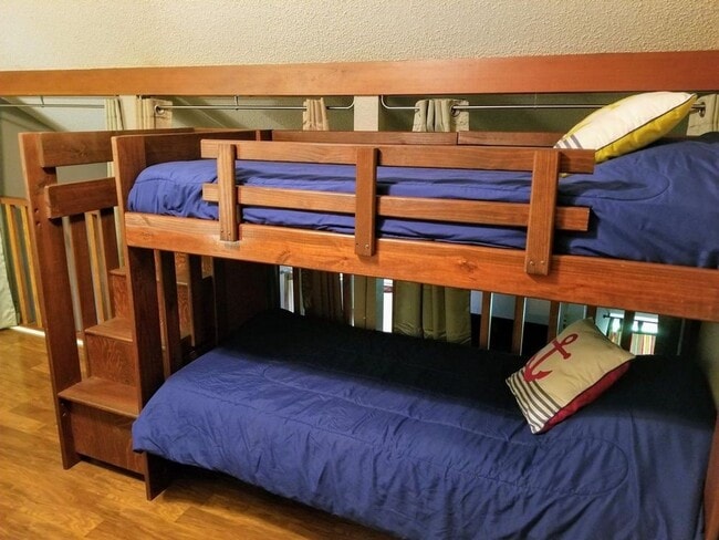 Building Photo - Recently Renovated Furnished 2 Bedroom 2 Bath Apartment in Branson MO