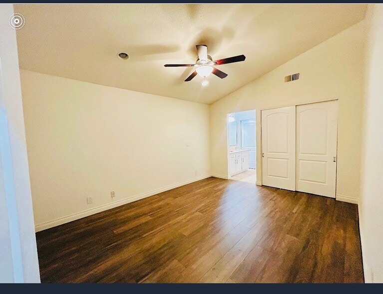 Building Photo - 2034 Riverbirch Dr