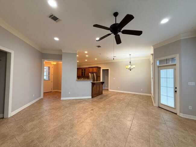 Building Photo - SOUTH BOSSIER CLOSE TO BARKSDALE AIR FORCE BASE...