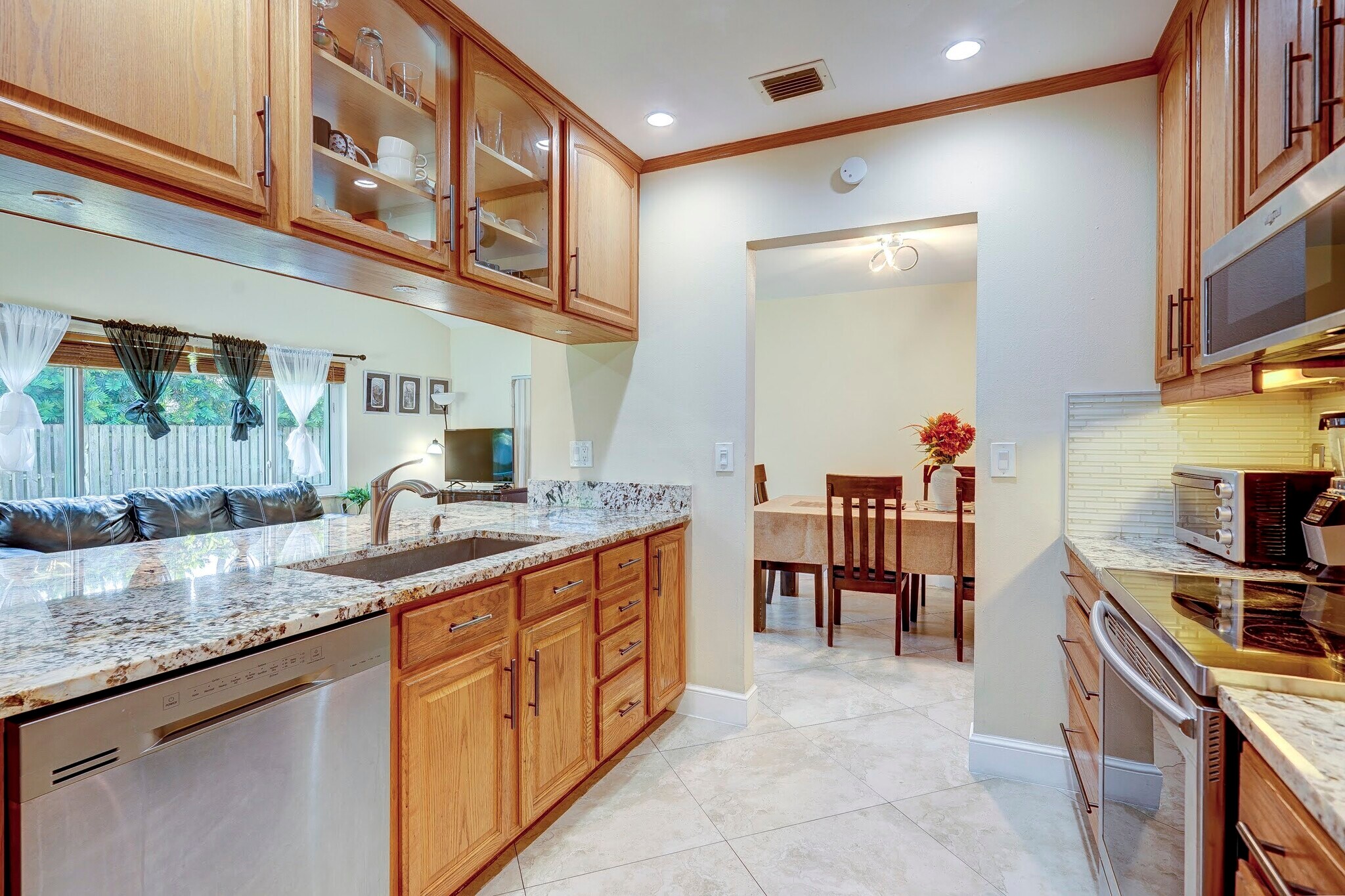 Building Photo - 1386 Fulmar Dr