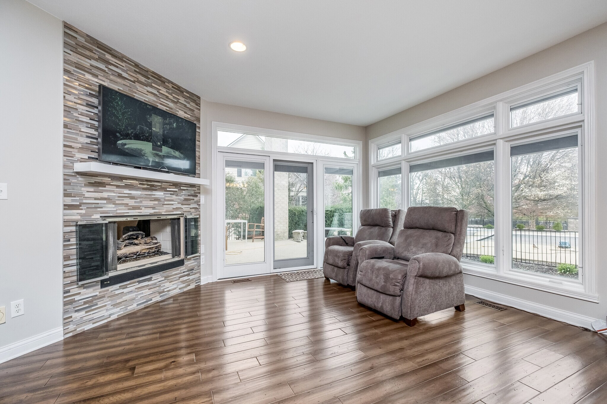 Building Photo - 13621 Singletree Ct