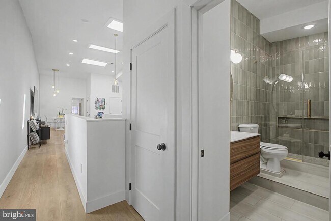 Building Photo - 120 N 3rd St