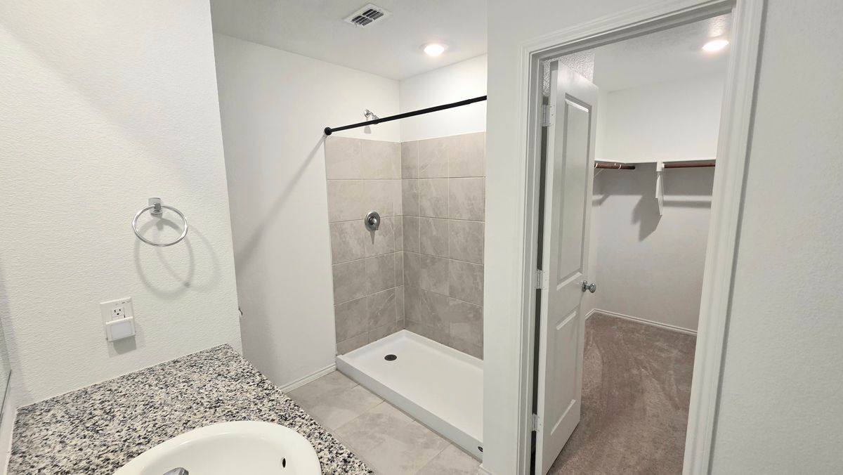 Building Photo - 1580 Forge Pond Ln