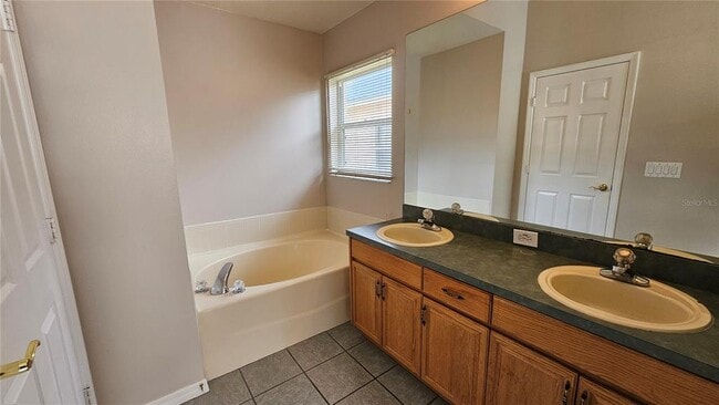 Building Photo - 18014 Arbor Crest Dr