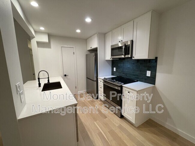 Building Photo - 9908 Brasher Dr