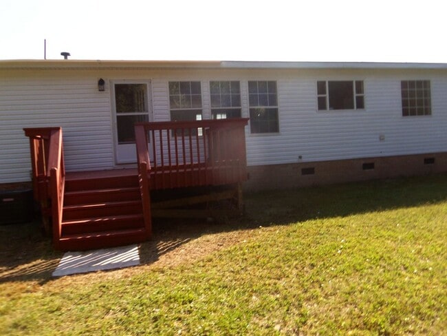 Building Photo - 135 Magnolia Gardens Dr
