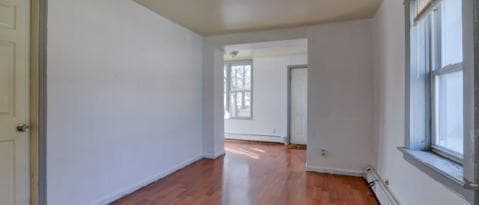 Building Photo - 882 Amboy Ave