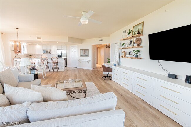 Building Photo - 1065 Borghese Ln